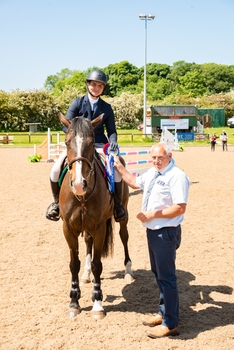 Catherine Housman commands victory in the Equissage Pulse Senior British Novice Second Round at Speetley Equestrian Centre Catherine Housman commands victory in the Equissage Pulse Senior British Novice Second Round at Speetley Equestrian Centre